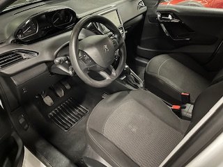 PEUGEOT 208 1.6 HDI