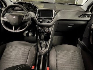 PEUGEOT 208 1.6 HDI