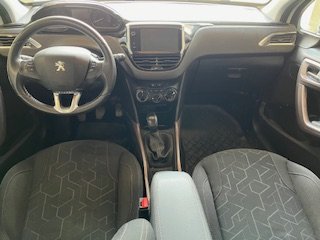 PEUGEOT 2008 Style 1.6 BlueHDi