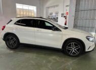 MERCEDES-BENZ GLA 200 CDI SENSATION