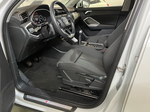 AUDI Q3 S-LINE 35 TFSI S-LINE