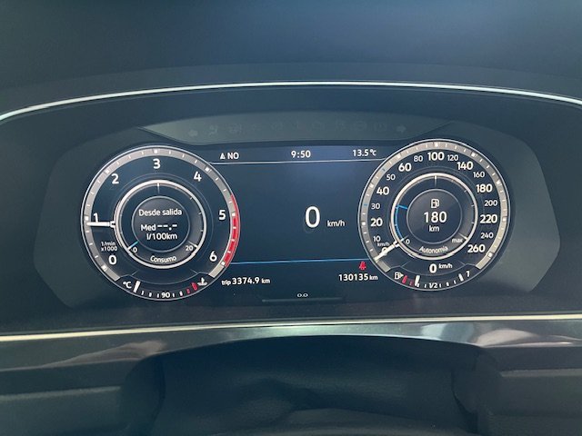 VOLKSWAGEN TIGUAN 2.0 R-LINE