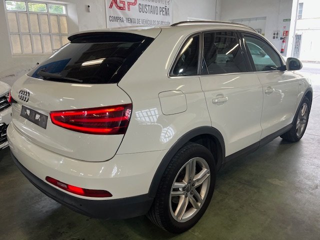 AUDI Q3 S-LINE 2.0 TDI