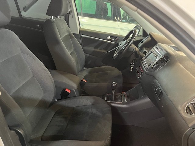 VOLKSWAGEN TIGUAN 2.0 TDI SPORT