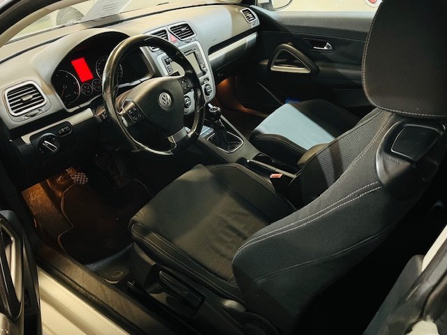 VOLKSWAGEN Scirocco 2.0 TDI