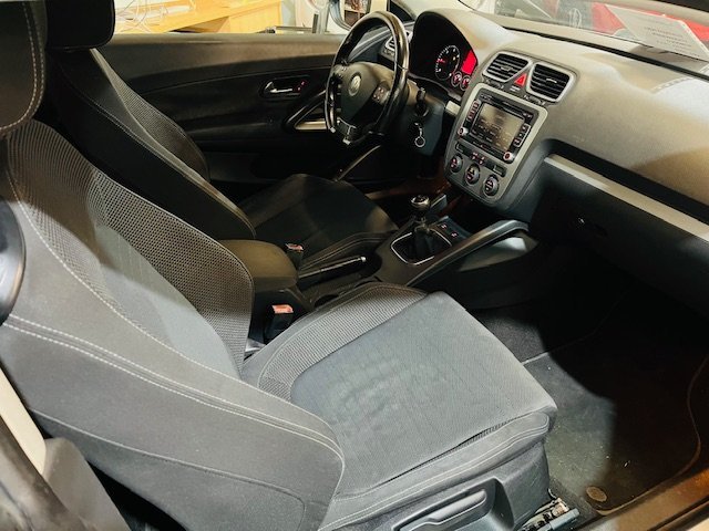 VOLKSWAGEN Scirocco 2.0 TDI