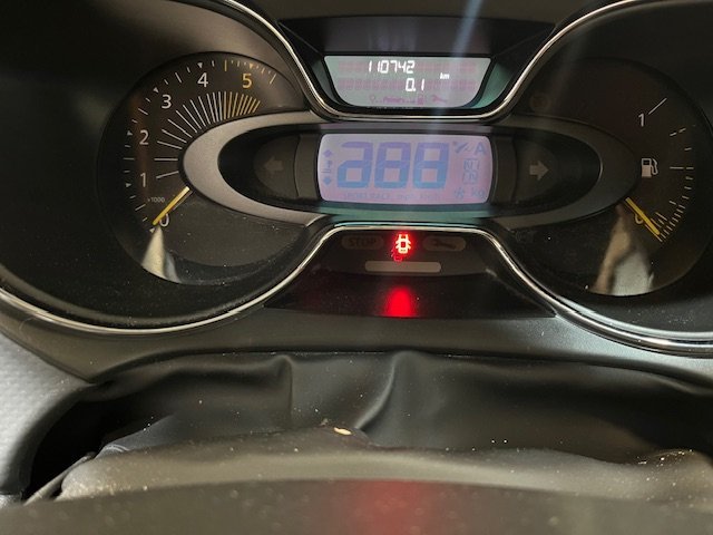 RENAULT CAPTUR HELLY HANSEN 1.5 DCI