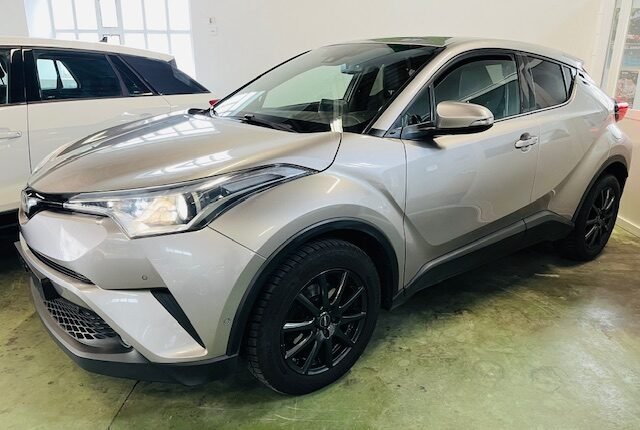 TOYOTA C-HR 1.2 T STYLE