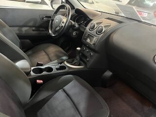 NISSAN Qashqai 7 plazas 1.5td 360