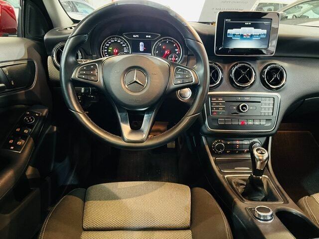 MERCEDES-BENZ Clase A 1.5 Blue Edition